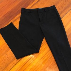Banana Republic Jackson Fit, Size 6